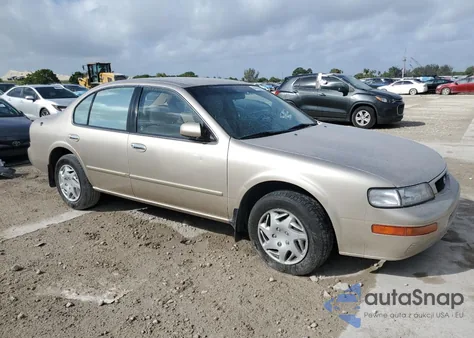 1995 Nissan Maxima Gle from USA, damaged, VIN JN1CA21D1ST067119